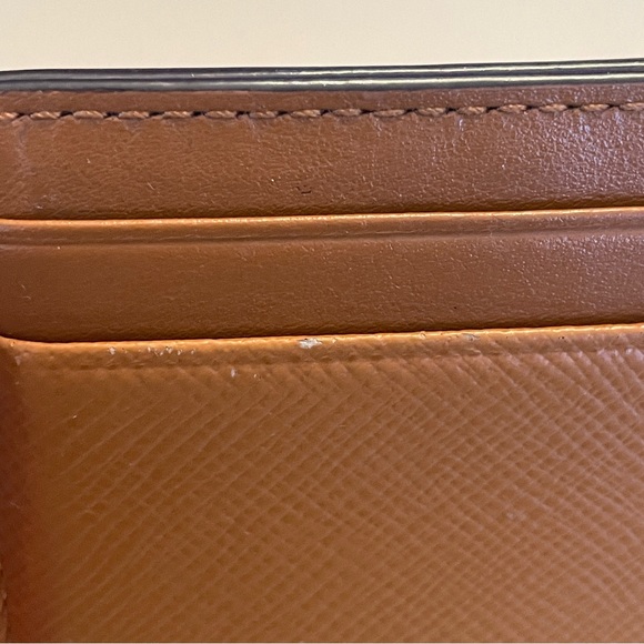 Michael Kors Harrison Leather Card Case - Picture 5 of 5